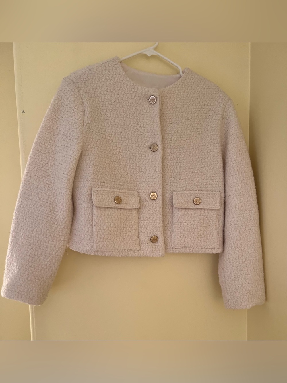 Abercrombie & Fitch Cropped Jacket in Cream Size Medium Like New